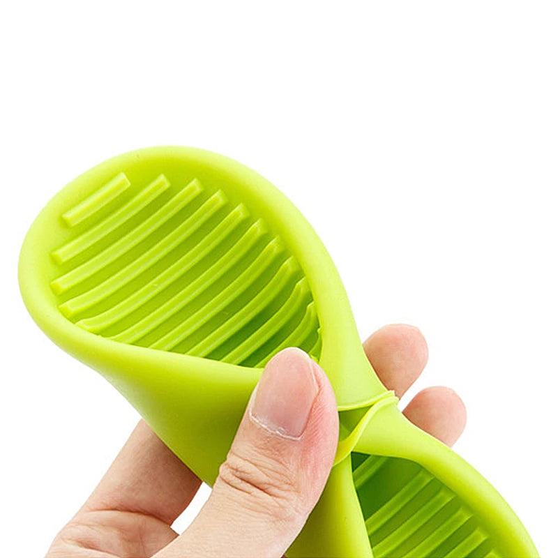 Thicken Silicone Anti-Hot Gloves Microwave Oven Glove Insulation Non Stick Anti-slip Grips Bowl Pot Clips Kitchen Cooking Gadget.